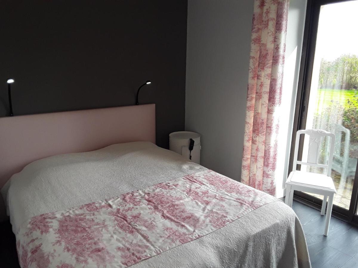 Plouigneau Chez Herveline Le Fer מראה חיצוני תמונה