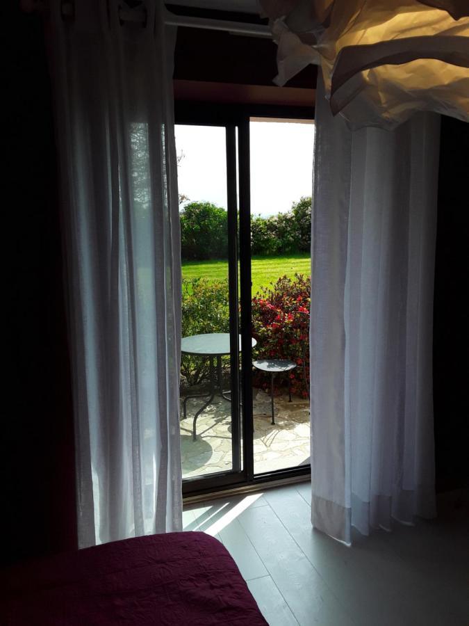 Plouigneau Chez Herveline Le Fer מראה חיצוני תמונה